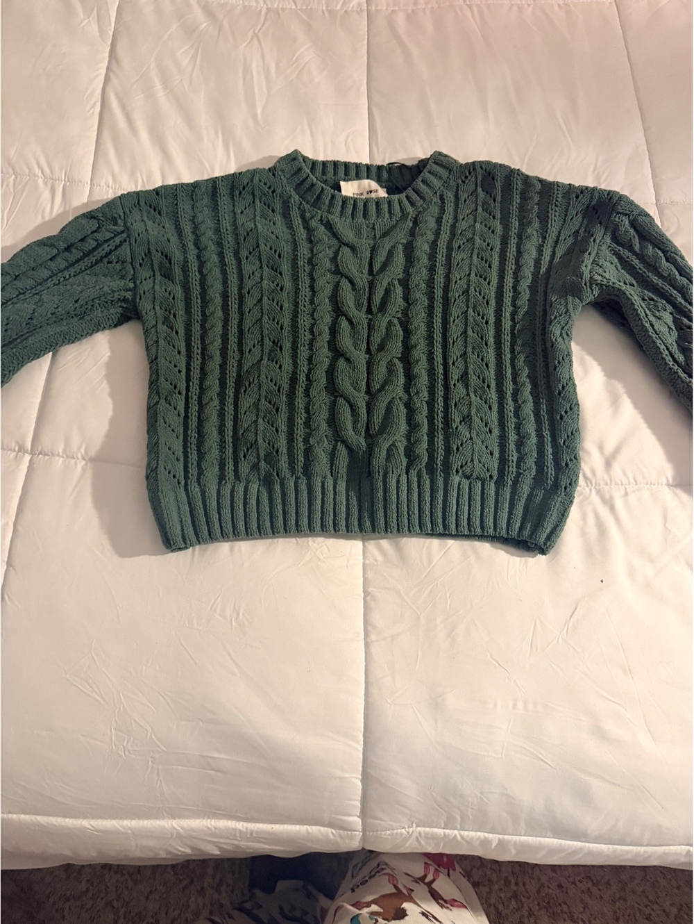 Pink Rose Green Cable Knit Sweater Medium